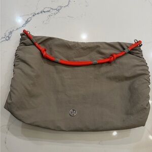 lululemon athletica Tan and Red Shoulder Bag